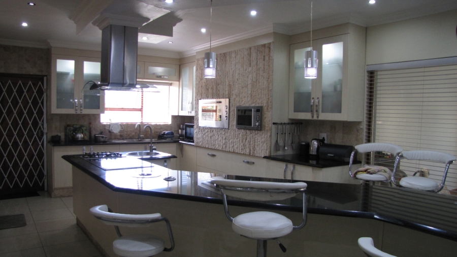 4 Bedroom Property for Sale in Dorchester Heights Eastern Cape